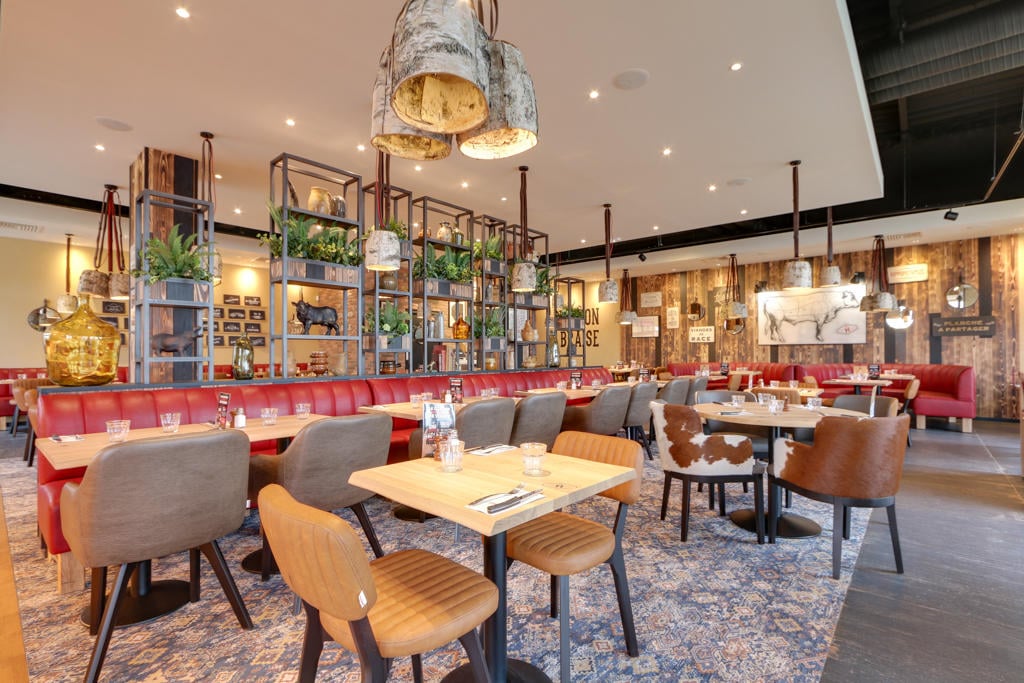 Hippopotamus Steakhouse 2